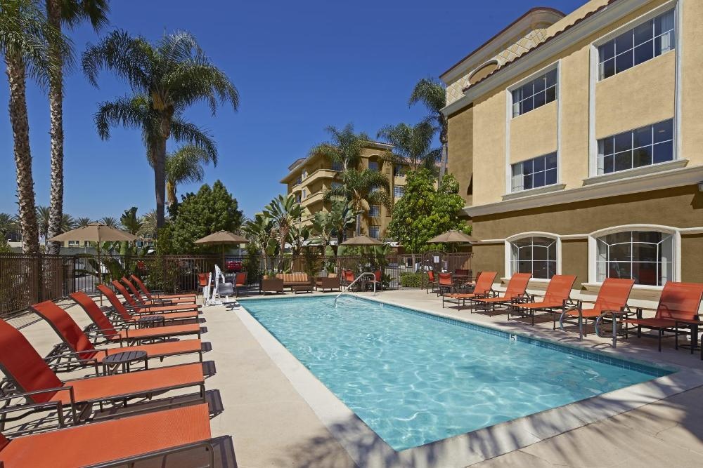 Anaheim Portofino Inn & Suites